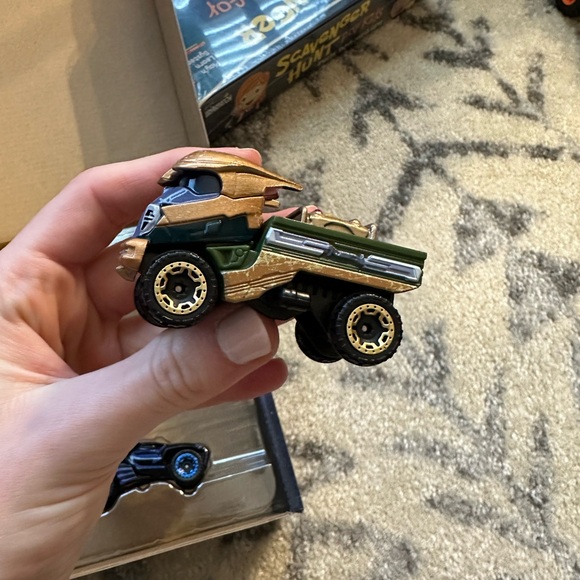 Marvel Avengers Hot Wheels Character Cars - Picture 9 of 13